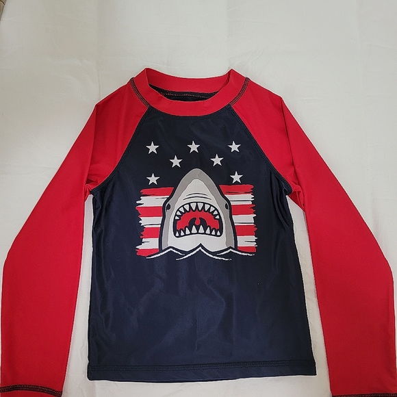 Lightning Bug boys size 6, solar, swim rash guard, long sleeve shirt. - Picture 1 of 3